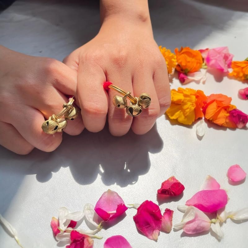 Pure Brass Ghungroos Red Kadi, Clapping Finger Ring for Bhajan, Unsiex Adult Gifting Small Bells Lord Godess Pooja Aarti & All Religious Celebration - Image 5